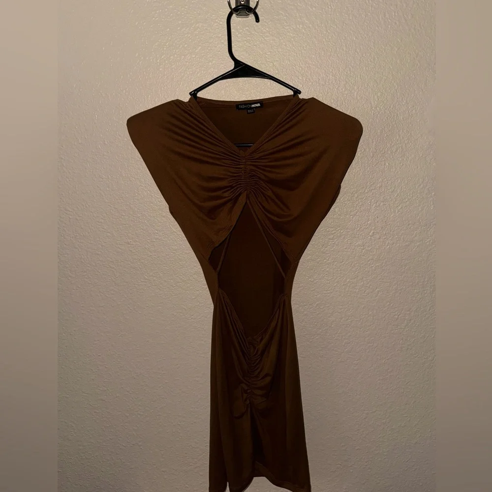 Fashion Nova Women’s Brown Bodycon Cutout Dress, Size Small - Picture 3 of 6